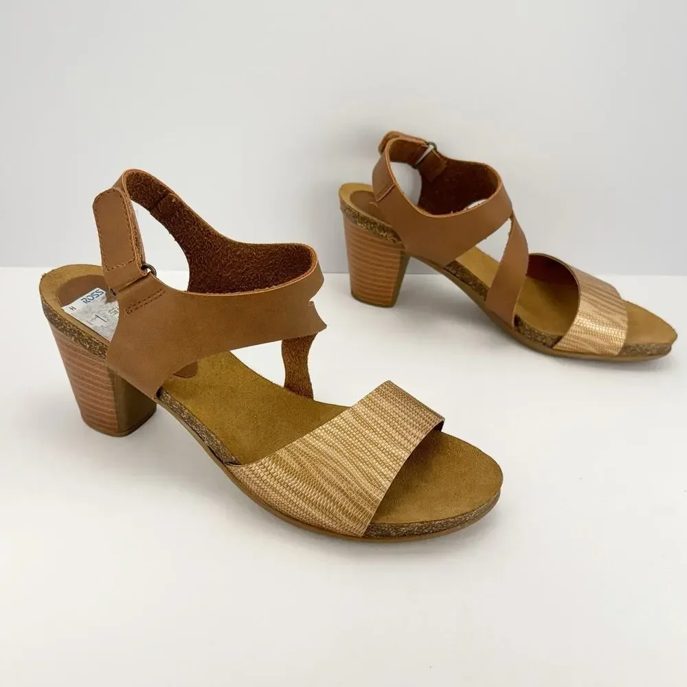 Andiamo Awanda Brown Faux Leather Zebra Striped Textured Block Heel Sandals Sz 8
